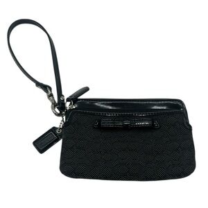 Coach Poppy Signature Oxford Double Zip Wallet in Black with Bow